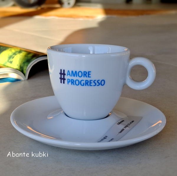 filiżanka z nadrukiem